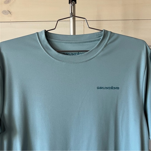 Men's Grundens Logo Anchor SS Tech Tee - Picture 2 of 5